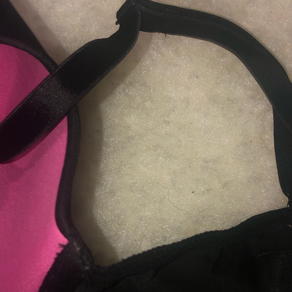 Pink Bra - Picture 2 of 6